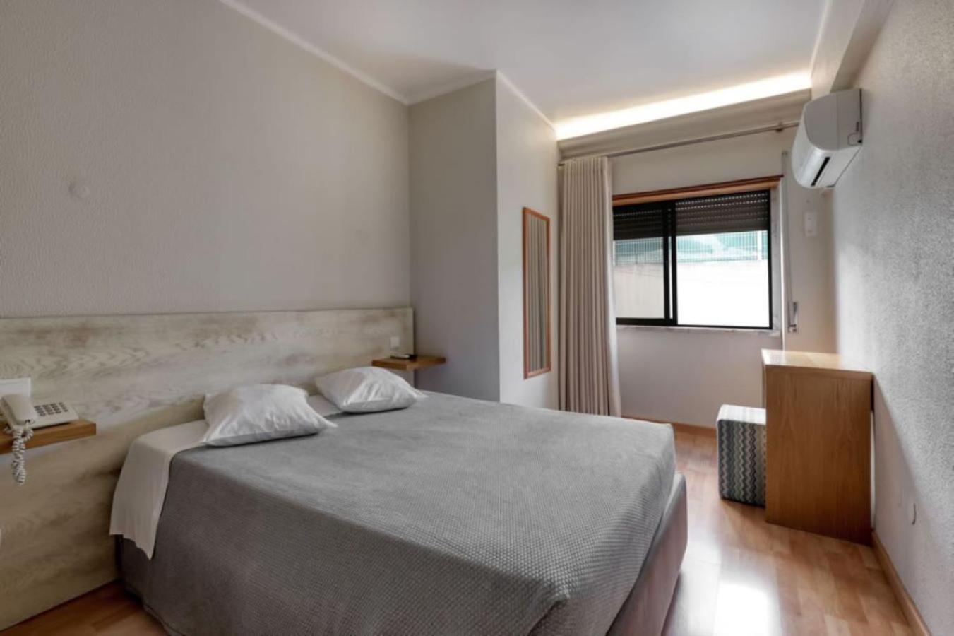 Hotel Nova Cidade Amadora Esterno foto
